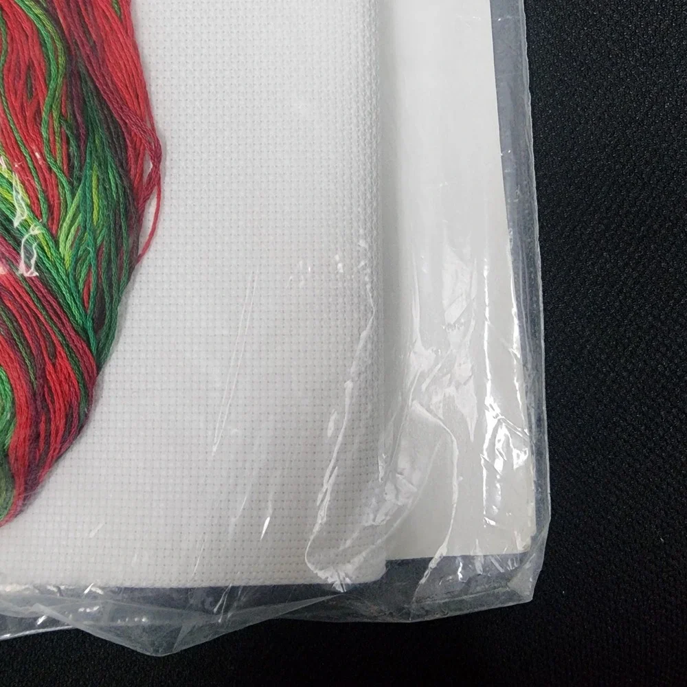 Something Special Counted Cross Stitch Kit 4 Placemats Bows & Holly Christmas US